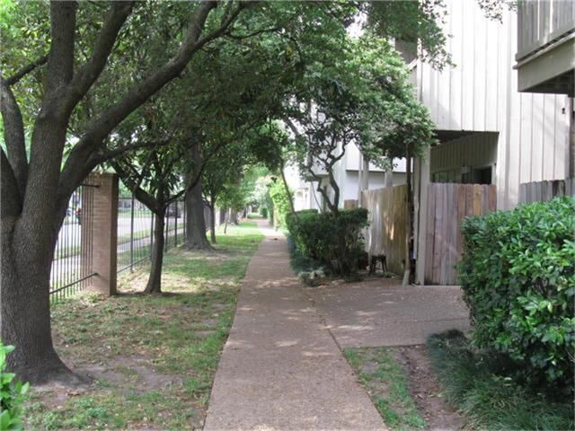 2100 Tanglewilde Street 680, Houston, TX 77063