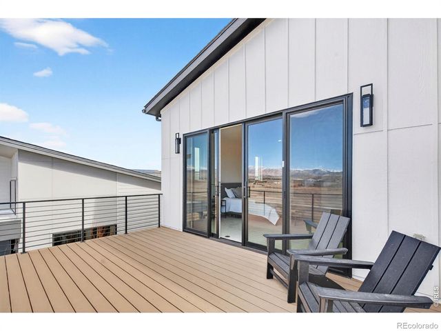 5613 Four Leaf Drive, Longmont, CO 80503