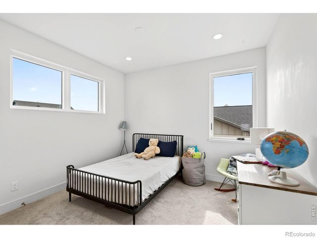 5613 Four Leaf Drive, Longmont, CO 80503