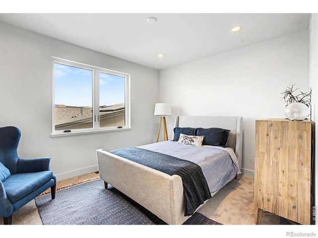 5613 Four Leaf Drive, Longmont, CO 80503