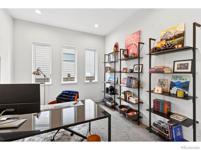 5613 Four Leaf Drive, Longmont, CO 80503