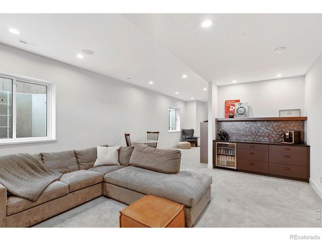 5613 Four Leaf Drive, Longmont, CO 80503