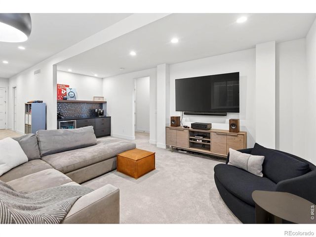 5613 Four Leaf Drive, Longmont, CO 80503