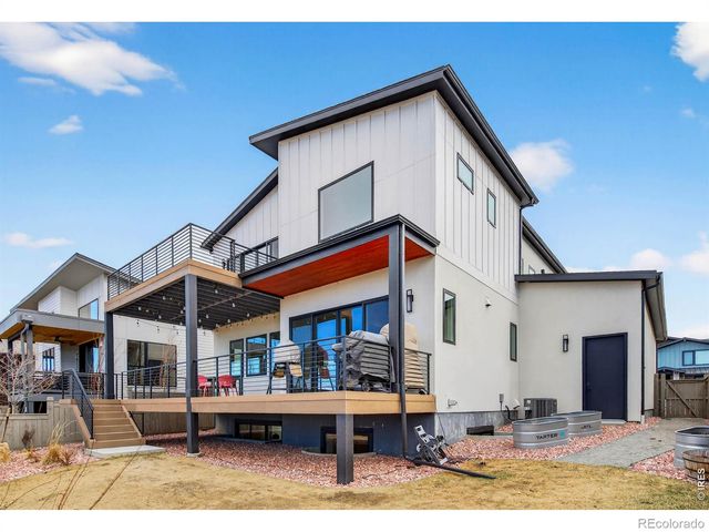 5613 Four Leaf Drive, Longmont, CO 80503