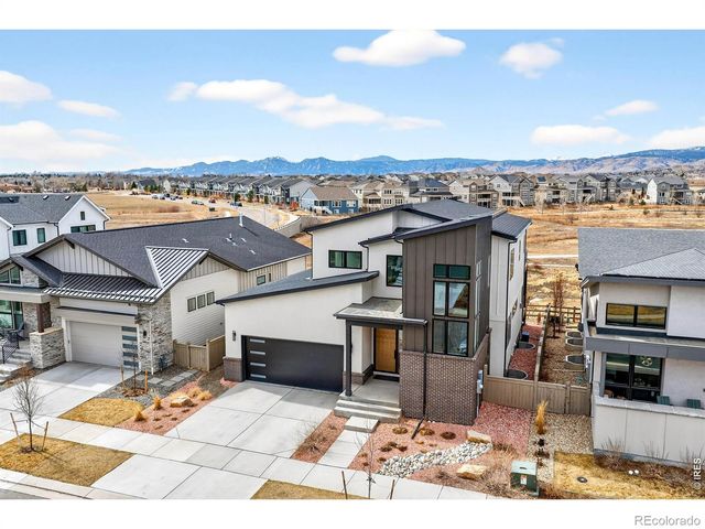 5613 Four Leaf Drive, Longmont, CO 80503