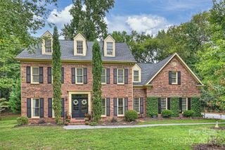 9609 Tresanton Drive, Charlotte, NC 28210