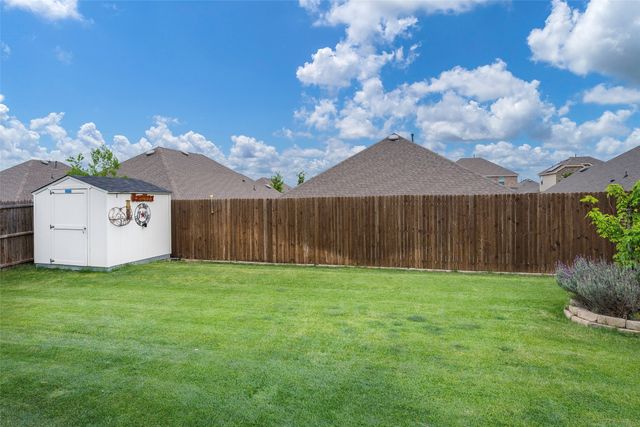 503 Saddle Club Way, Princeton, TX 75407