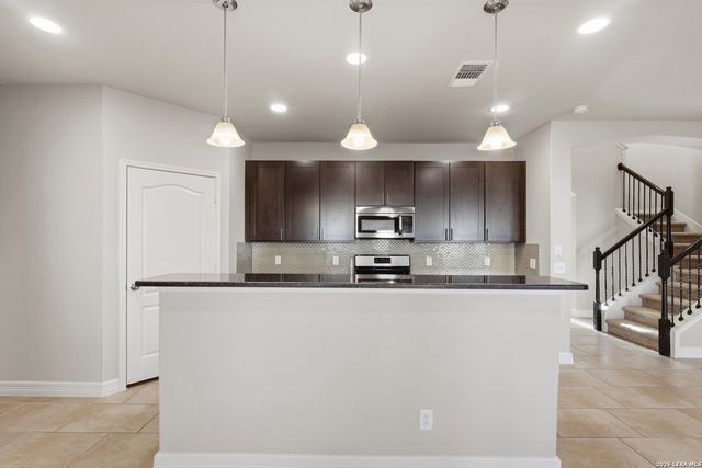 1115 artisan, San Antonio, TX 78245