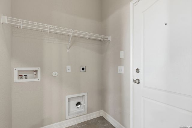 1115 artisan, San Antonio, TX 78245