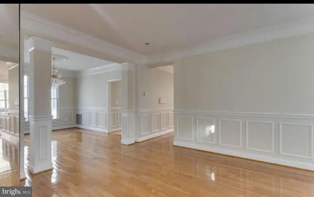 5634 TOWER HILL CIR, Alexandria, VA 22315