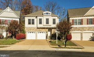 5634 TOWER HILL CIR, Alexandria, VA 22315