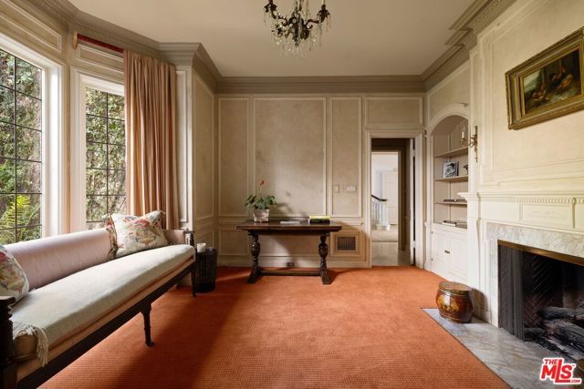 214 S Beverly Glen Boulevard, Los Angeles, CA 90024