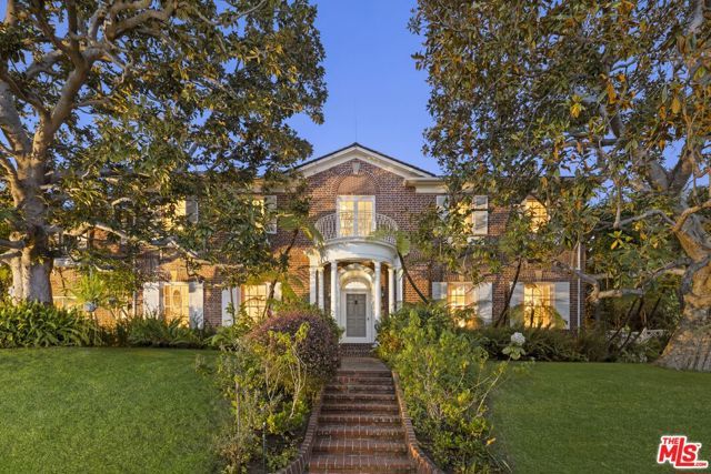 214 S Beverly Glen Boulevard, Los Angeles, CA 90024