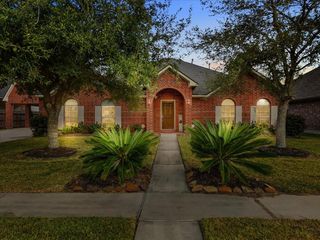 1710 Pima Court, League City, TX 77573