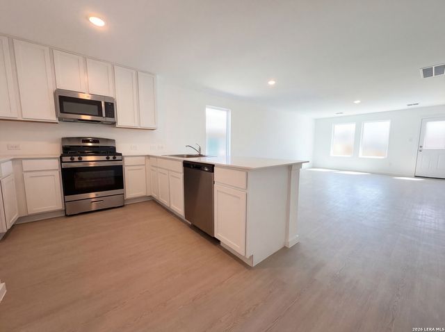 129 Amy Aly, San Antonio, TX 78253