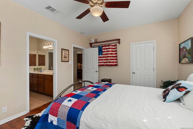 158 private road 4732, Castroville, TX 78009