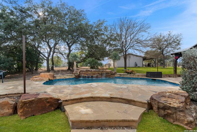 158 private road 4732, Castroville, TX 78009