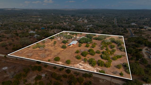 158 private road 4732, Castroville, TX 78009