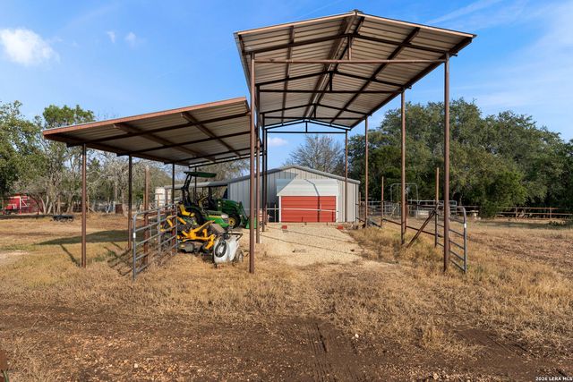 158 private road 4732, Castroville, TX 78009