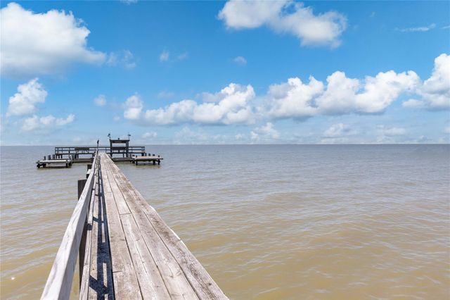 Lot 19-20 Teal Lane, Anahuac, TX 77514