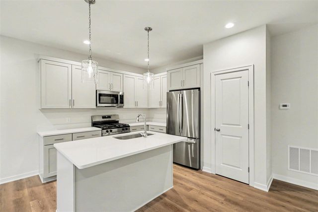 9721 Sapphire Lane, Portage, MI 49002