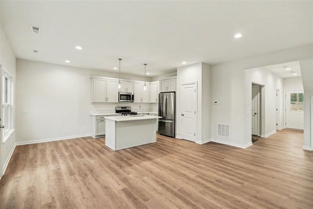 9721 Sapphire Lane, Portage, MI 49002