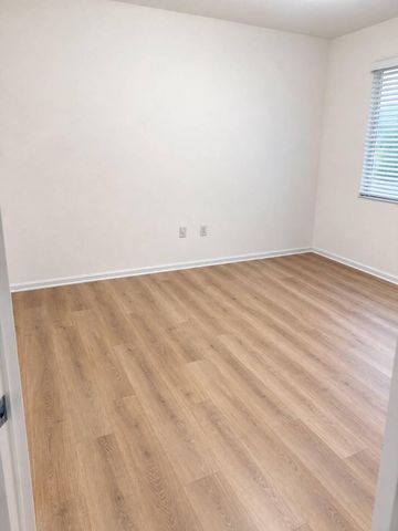 4242 DESTE Court 201, Lake Worth, FL 33467