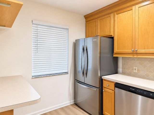 4242 DESTE Court 201, Lake Worth, FL 33467