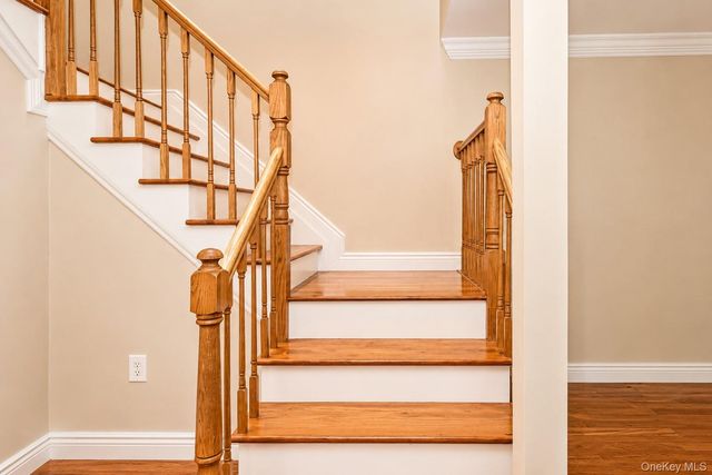 332 Heritage Lane, Monroe, NY 10950