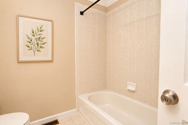 332 Heritage Lane, Monroe, NY 10950