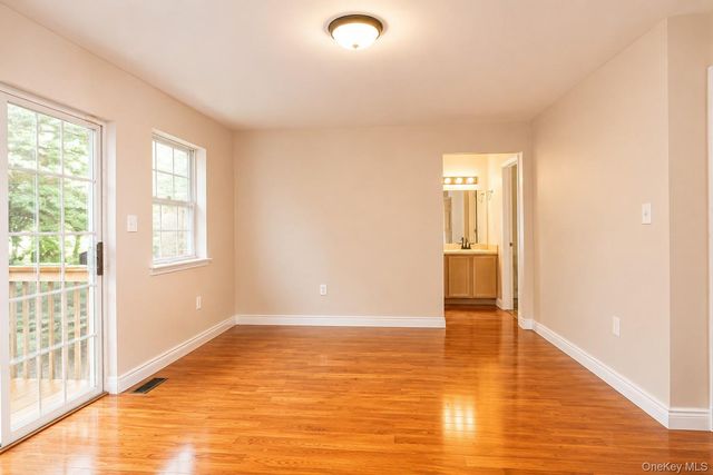 332 Heritage Lane, Monroe, NY 10950