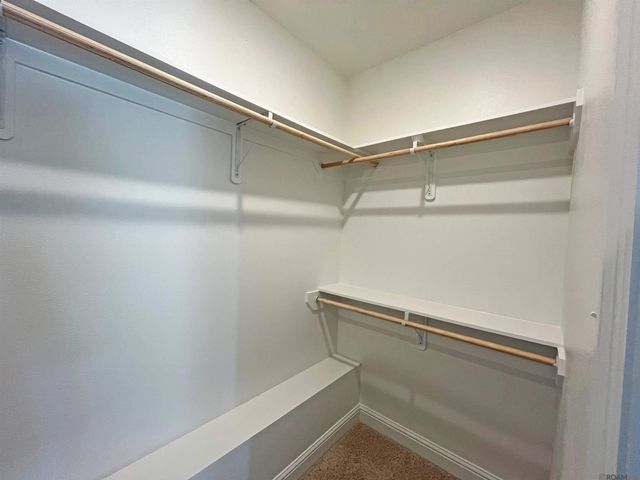 1211 Lakehaven Dr, Gonzales, LA 70737