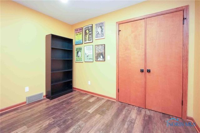 28741 White Road, Perrysburg, OH 43551