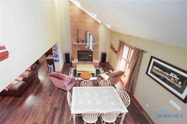 28741 White Road, Perrysburg, OH 43551