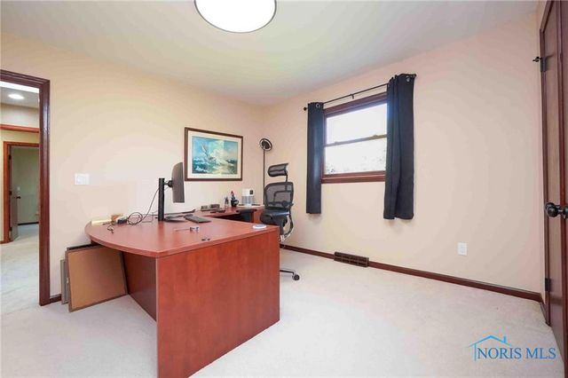 28741 White Road, Perrysburg, OH 43551