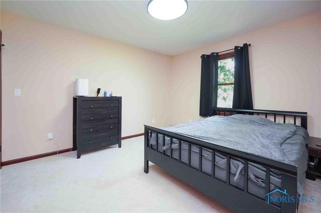 28741 White Road, Perrysburg, OH 43551