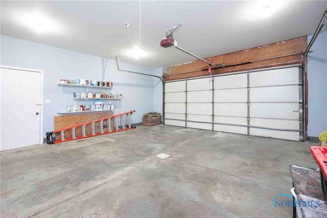 28741 White Road, Perrysburg, OH 43551