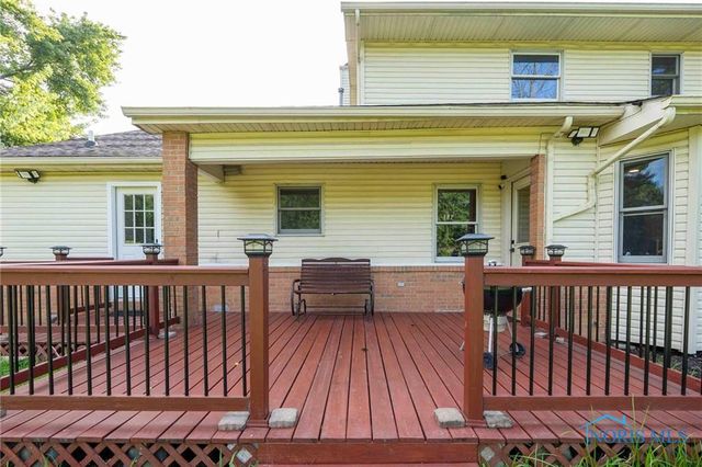 28741 White Road, Perrysburg, OH 43551