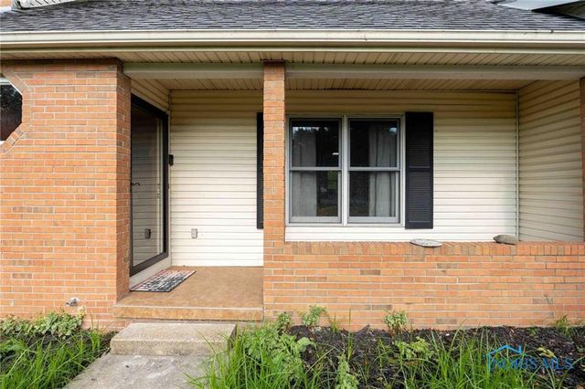 28741 White Road, Perrysburg, OH 43551