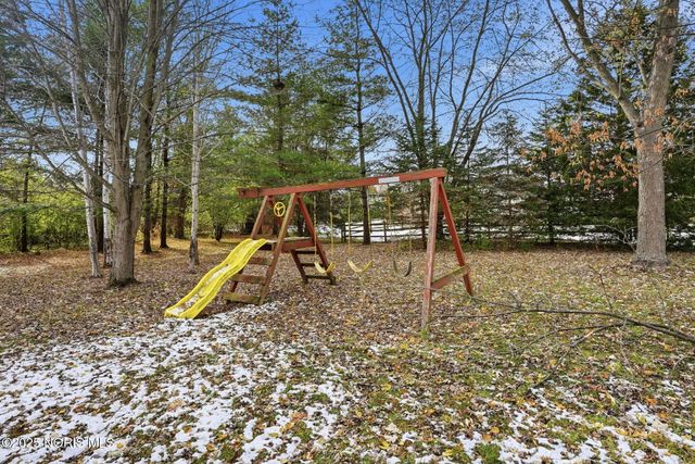 28741 White Road, Perrysburg, OH 43551