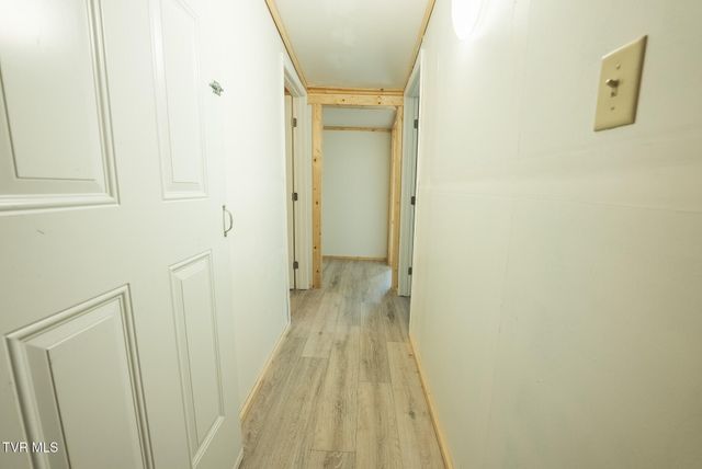 637 Jacobs Hollow Road, Sneedville, TN 37869