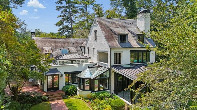 3990 E Brookhaven Drive NE, Atlanta, GA 30319