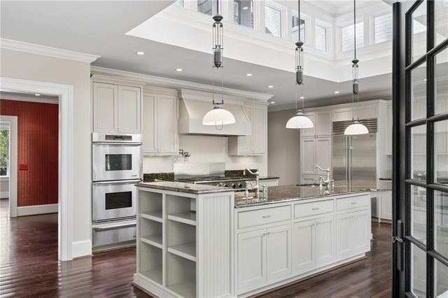 3990 E Brookhaven Drive NE, Atlanta, GA 30319