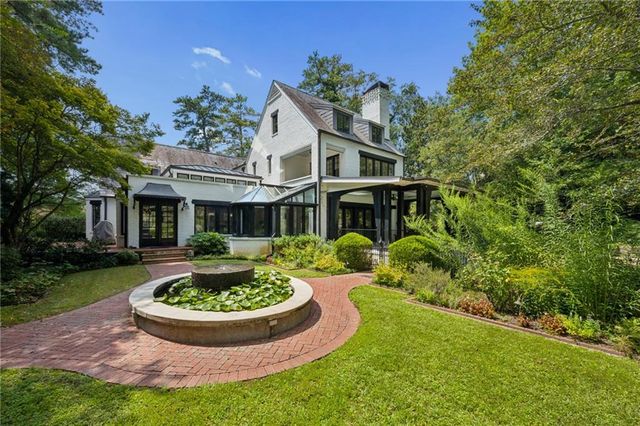 3990 E Brookhaven Drive NE, Atlanta, GA 30319