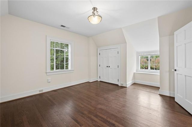 3990 E Brookhaven Drive NE, Atlanta, GA 30319
