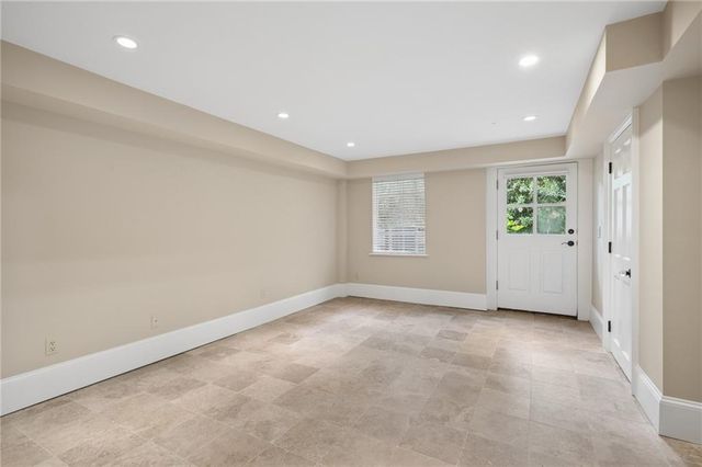 3990 E Brookhaven Drive NE, Atlanta, GA 30319