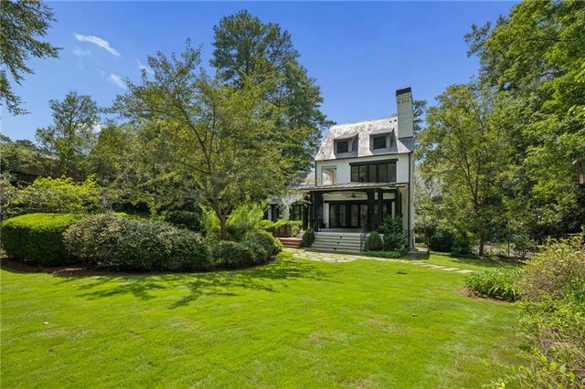 3990 E Brookhaven Drive NE, Atlanta, GA 30319