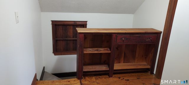 2996 Hebron Avenue, Glastonbury, CT 06033