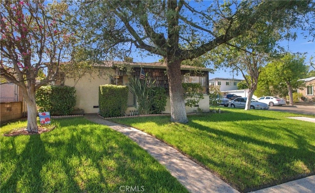 2043 N Maple, Burbank, CA 91505 — exterior