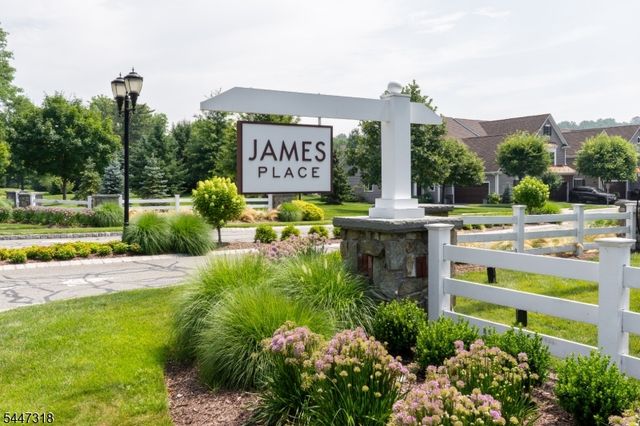 30 Whitney Farm Pl, Morris Twp., NJ 07960